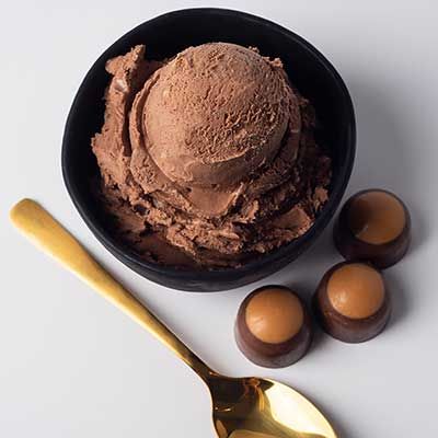 Scoop of Graeter's Buckeye Blitz Chocolate Chip Ice Cream
