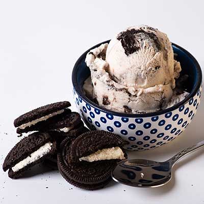 Scoop of Graeter's Cookies & Cream Ice Cream
